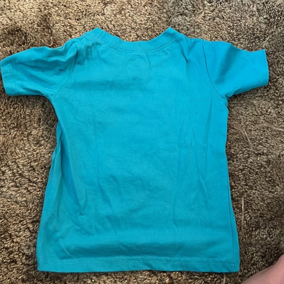 Blue green t-shirt with black shorts combo - Picture 6 of 8